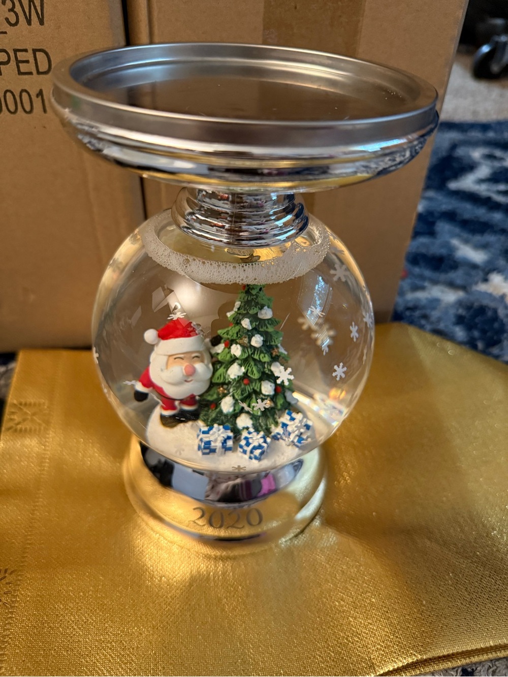 Bath and body works  Santa Snow Globe Candle Holder